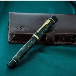 Pluma Churchill Bracket Green Conway Stewart