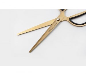 Tijeras 20cms Dorada