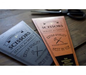 Tijeras 20cms Dorada