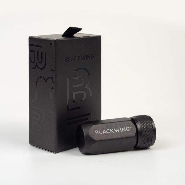 Sacapuntas Blackwing Metal Negro