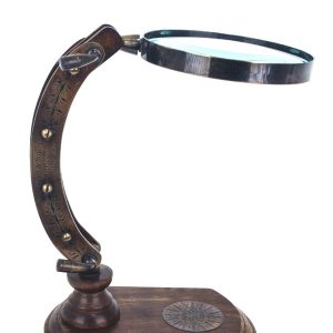 Lupa con base de madera