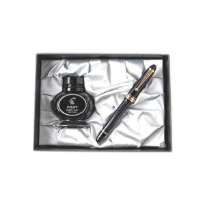 Estilográfica Custom 823 Negra Pilot