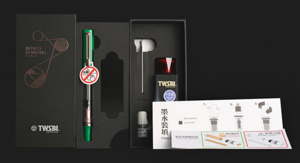 ECO-T Royal Jade Rosegold con tintero 18ml Midnight Blue TWSBI Pluma