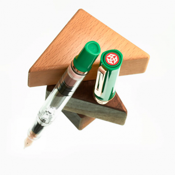 ECO-T Royal Jade Rosegold con tintero 18ml Midnight Blue TWSBI Pluma