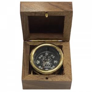 Llavero brújula con caja de madera