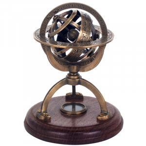 Esfera armillar con brújula