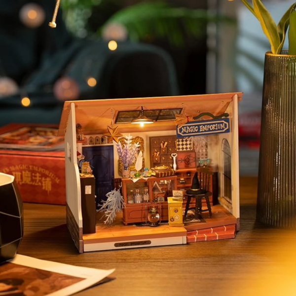 Maqueta Kiki's Emporium