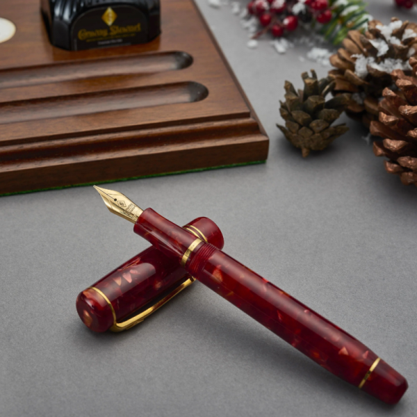 Pluma Winston Cherry Red Conway Stewart